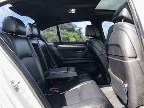 Used 2016 BMW 528i Sedan RWD image 26