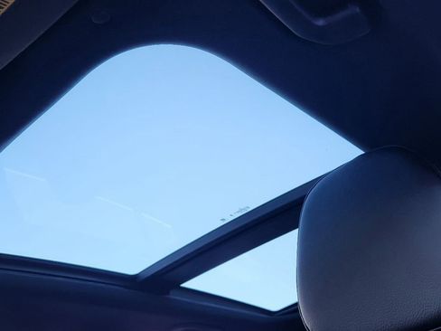 New 2025 Mercedes-Benz GLC 43 AMG 4MATIC image 27