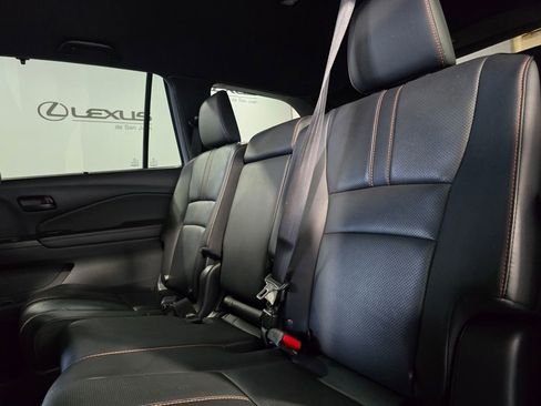 Used 2022 Honda Pilot TrailSport image 27