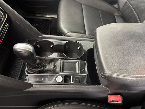 Used 2023 Volkswagen Atlas SE w/ Panoramic Sunroof Package FWD image 40