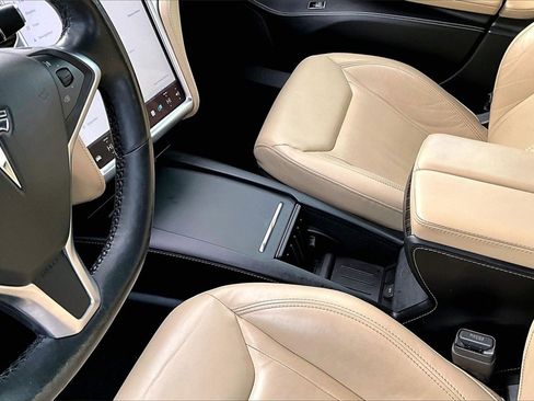 Used 2016 Tesla Model S 90D image 14