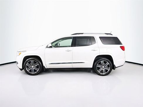Used 2019 GMC Acadia Denali w/ Technology Package image 4