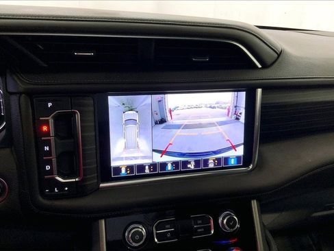 Used 2021 GMC Yukon Denali image 24