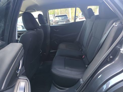 Used 2024 Subaru Outback Premium AWD/4WD image 29