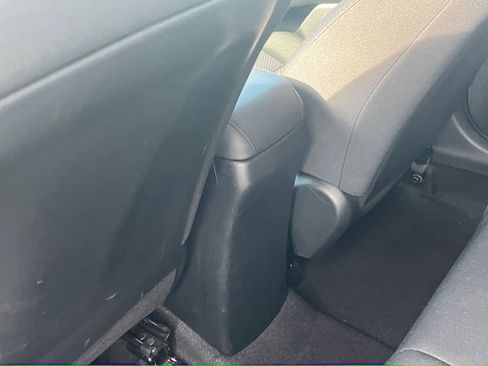 Used 2025 Kia Soul LX w/ LX Technology Package image 23