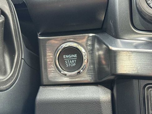 New 2025 Ford F250 Lariat w/ Lariat Ultimate Package image 26