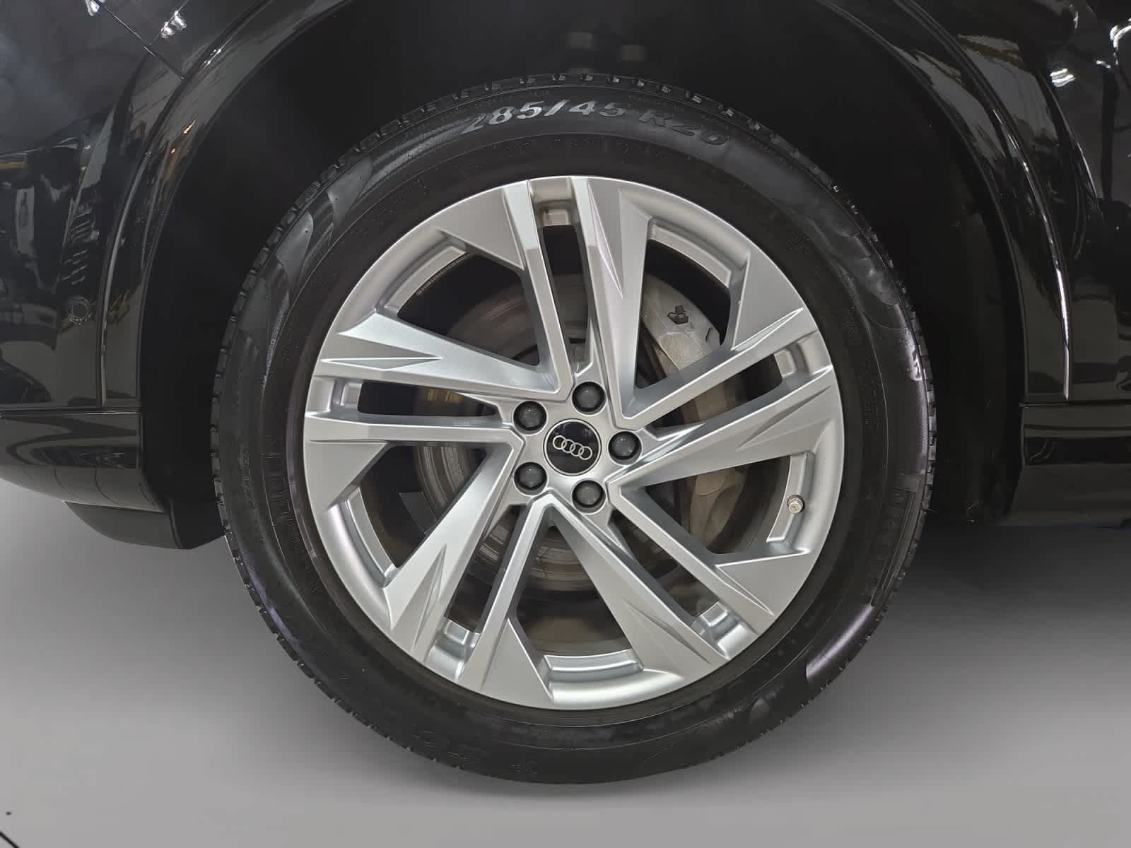 Used 2023 Audi Q7 3.0T Premium Plus AWD/4WD image 9