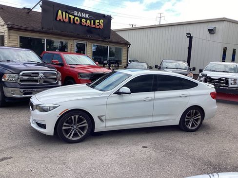 Used 2016 BMW 328i Gran Turismo xDrive AWD/4WD image 1