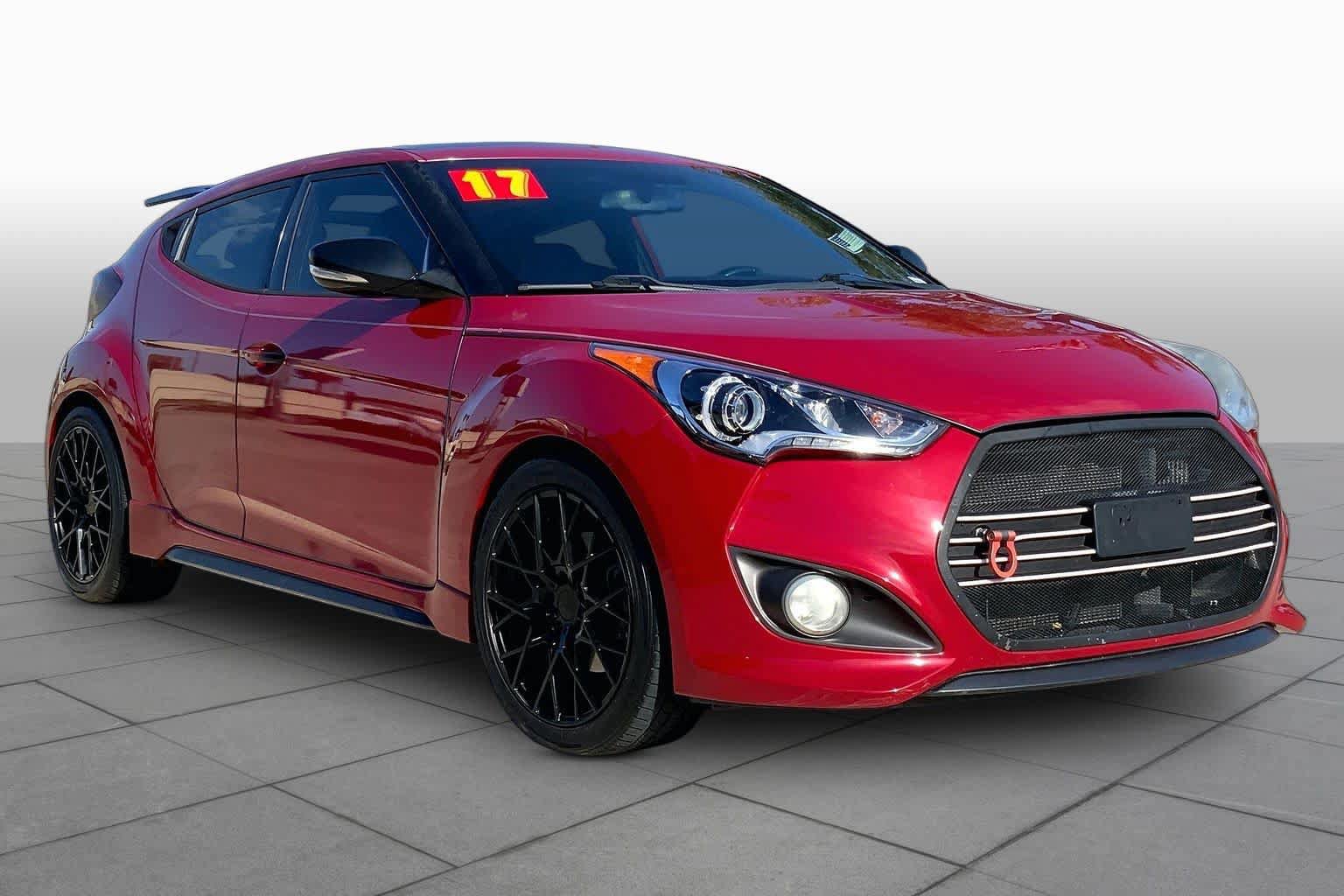 Used 2017 Hyundai Veloster Turbo w/ Tech Package 02 FWD image 3