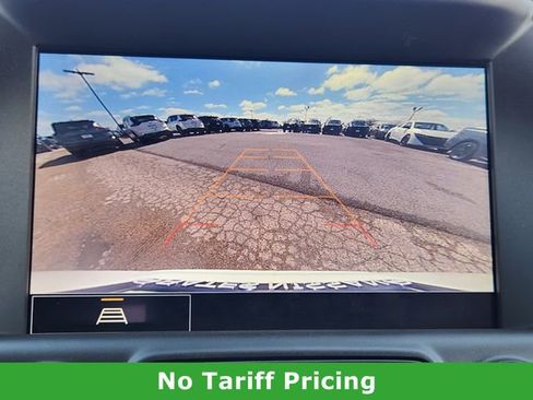 Used 2024 GMC Terrain SLE w/ Driver Convenience Package image 19