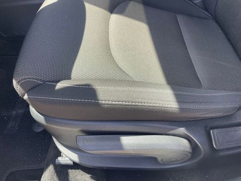 Used 2023 Kia Forte LXS FWD image 5