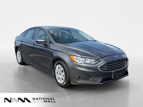 Used 2019 Ford Fusion S FWD image 7