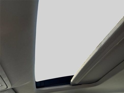 Used 2023 Honda Accord EX image 15