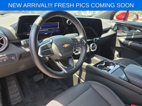 Used 2024 Chevrolet Blazer EV LT AWD/4WD image 8