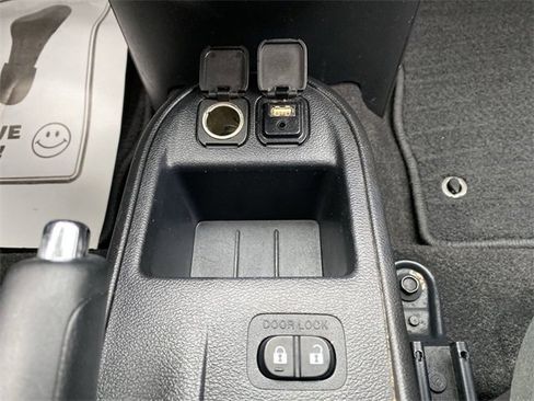 Used 2014 MAZDA MAZDA2 Sport image 21