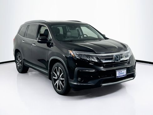 Used 2022 Honda Pilot Touring image 3