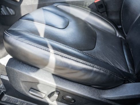 Used 2022 Ford Edge Titanium image 37