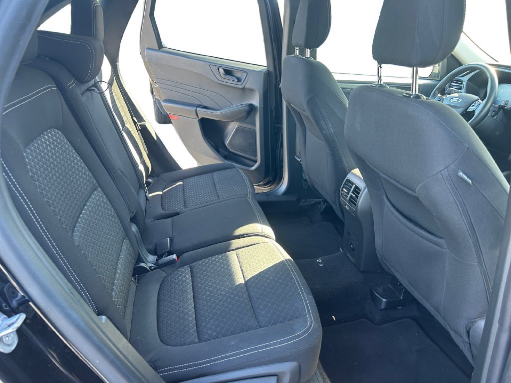 Certified 2024 Ford Escape Active AWD/4WD image 16
