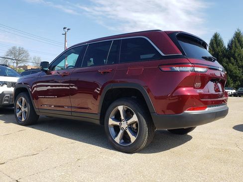 New 2026 Jeep Grand Cherokee Limited AWD/4WD image 6