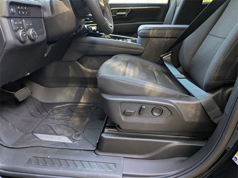 New 2026 Chevrolet Tahoe LS image 10