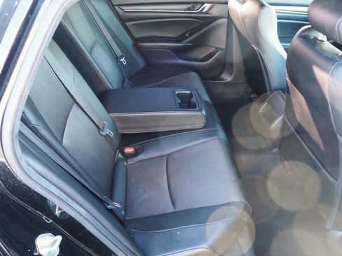 Used 2020 Honda Accord Sport image 18