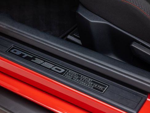 Used 2016 Ford Mustang Shelby GT350R w/ GT350R Equipment Group 920A image 67