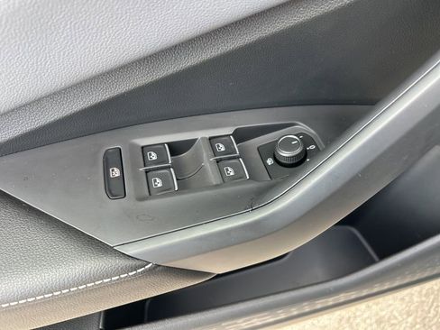 New 2026 Volkswagen Jetta SEL image 13