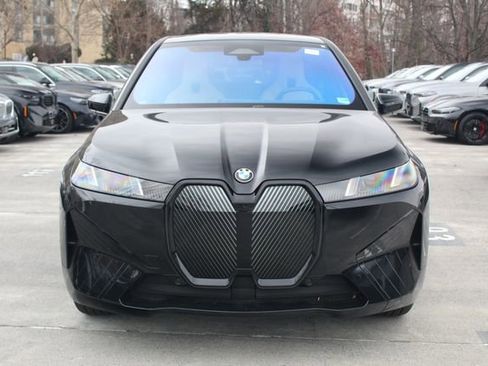 New 2026 BMW iX xDrive60 w/ Premium Package image 2