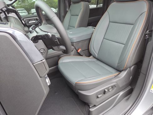 New 2026 GMC Yukon XL AT4 w/ AT4 Premium Plus Package AWD/4WD image 34