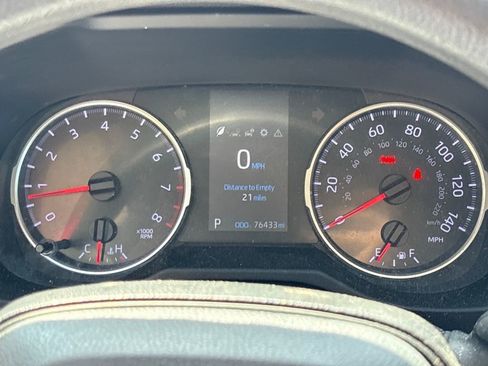 Used 2019 Toyota RAV4 LE image 21