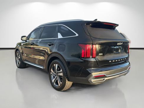 Used 2022 Kia Sorento SX Prestige w/ Panoramic Sunroof Package image 5