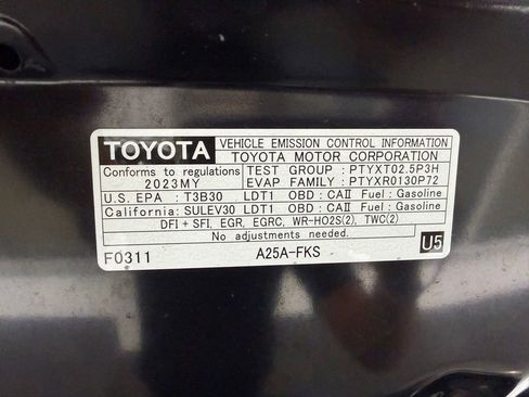 Certified 2023 Toyota RAV4 XLE FWD image 36
