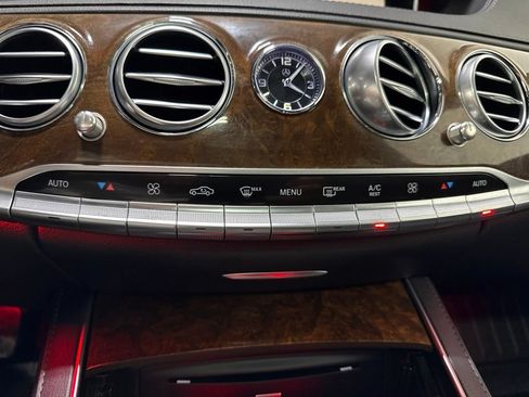 Used 2015 Mercedes-Benz S 550 4MATIC Sedan image 17