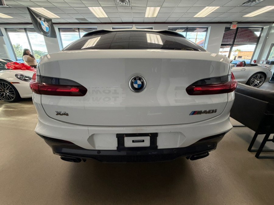 Used 2021 BMW X4 M40i w/ Executive Package AWD/4WD image 16