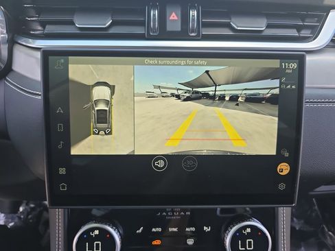 Used 2025 Jaguar F-PACE R-Dynamic S AWD/4WD image 23