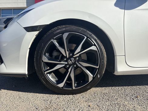 Used 2018 Honda Civic Si image 8