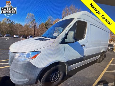 Used 2021 Mercedes-Benz Sprinter 144 Cargo image 1