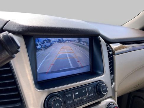 Used 2017 GMC Yukon Denali RWD image 28