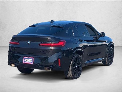 Used 2025 BMW X4 xDrive30i w/ Premium Package AWD/4WD image 5