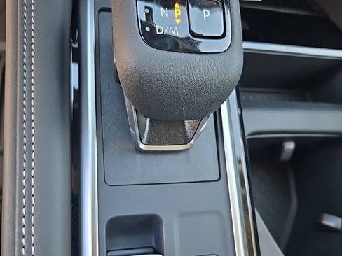 New 2026 Nissan Pathfinder Platinum image 8