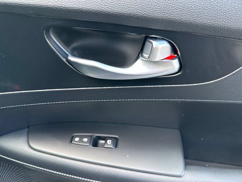 Used 2023 Kia Forte GT-Line w/ GT-Line Technology Package FWD image 18