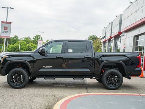 New 2026 Toyota Tundra SR5 image 4