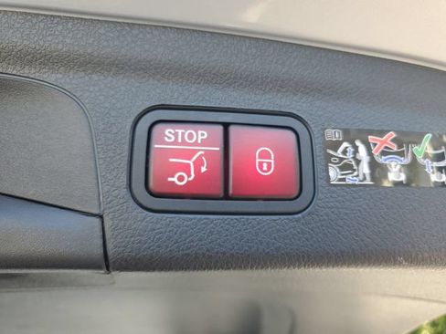 Used 2026 Mercedes-Benz GLE 350 4MATIC image 30