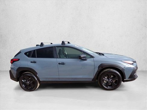 Used 2024 Subaru Crosstrek 2.0i AWD/4WD image 5