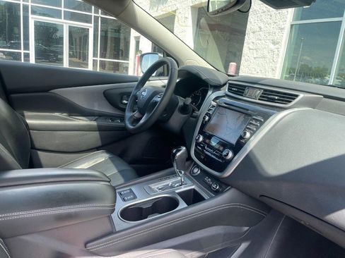 Used 2021 Nissan Murano SL AWD/4WD image 2