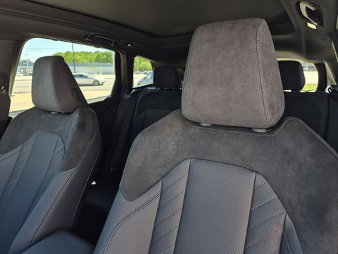 New 2026 BMW X3 xDrive30 w/ Premium Package AWD/4WD image 13