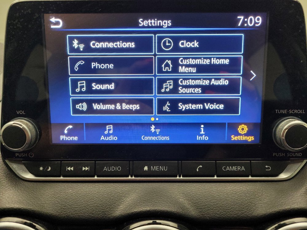 Used 2021 Nissan Sentra SV FWD image 25