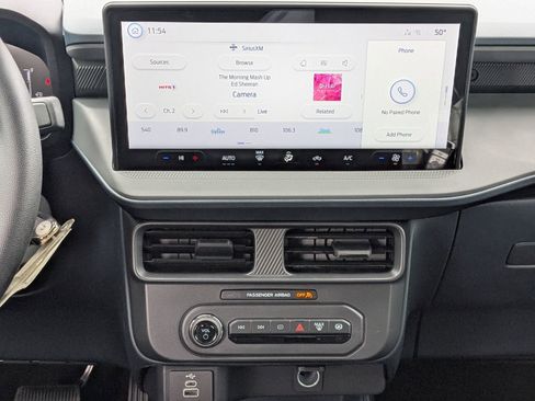 New 2025 Ford Maverick XL w/ Equipment Group 101A image 19