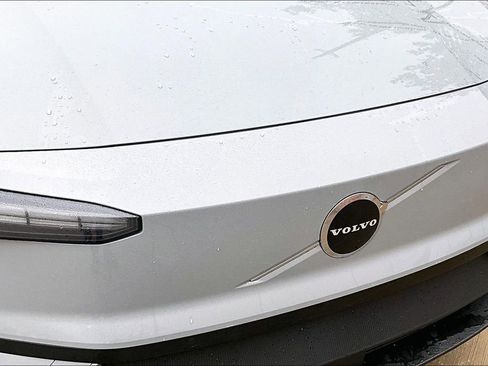 New 2026 Volvo EX30 Plus w/ Protection Package Premier AWD/4WD image 40