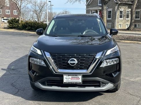 Certified 2023 Nissan Rogue SV w/ SV Premium B Package image 2